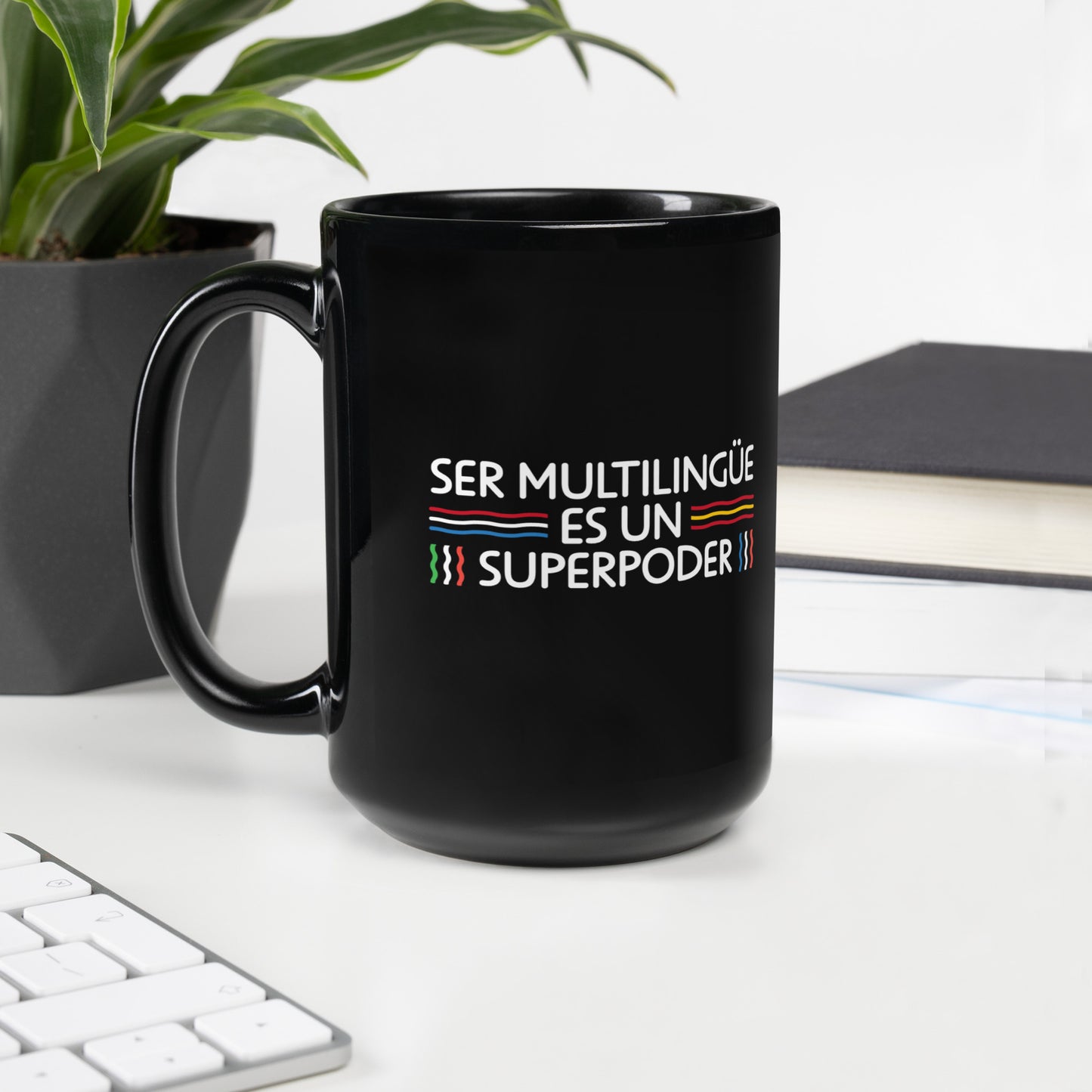 Taza Superpoder Negra Brillante.