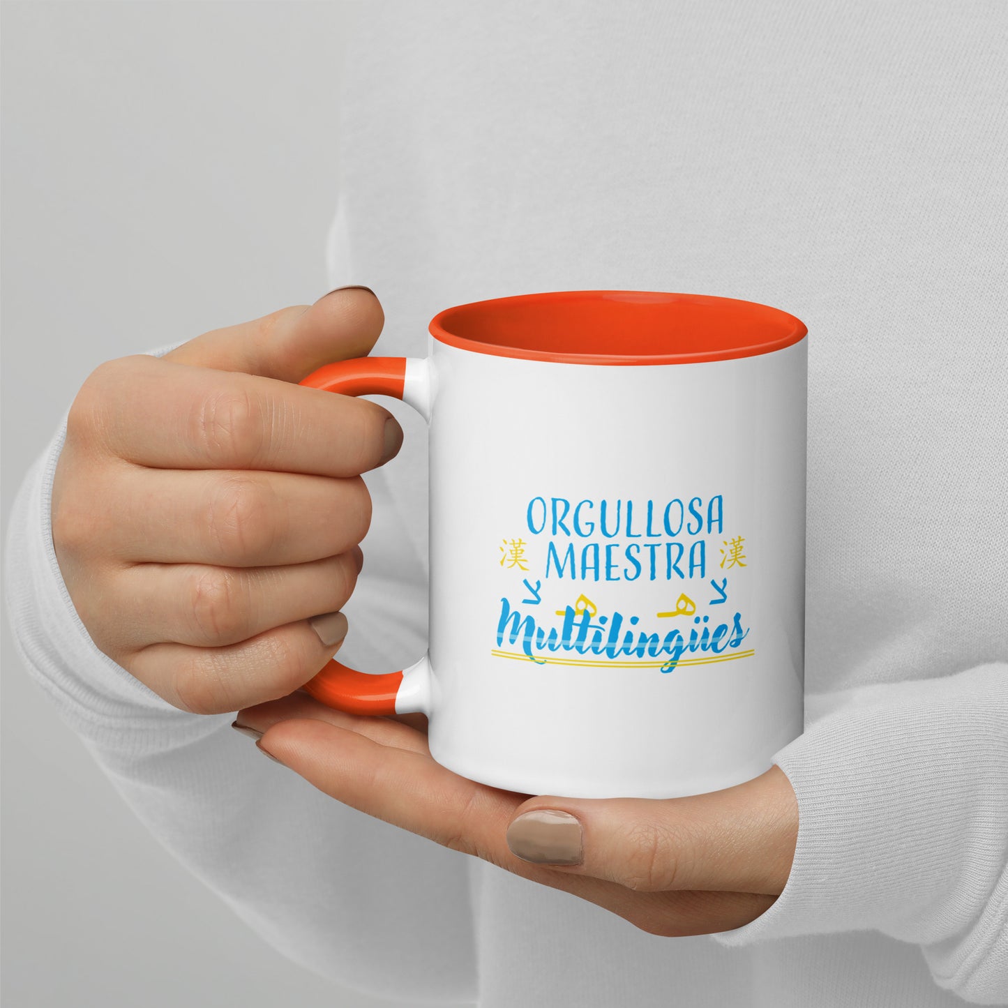 Taza Orgullosa Maestra De Multilingues Color Interior