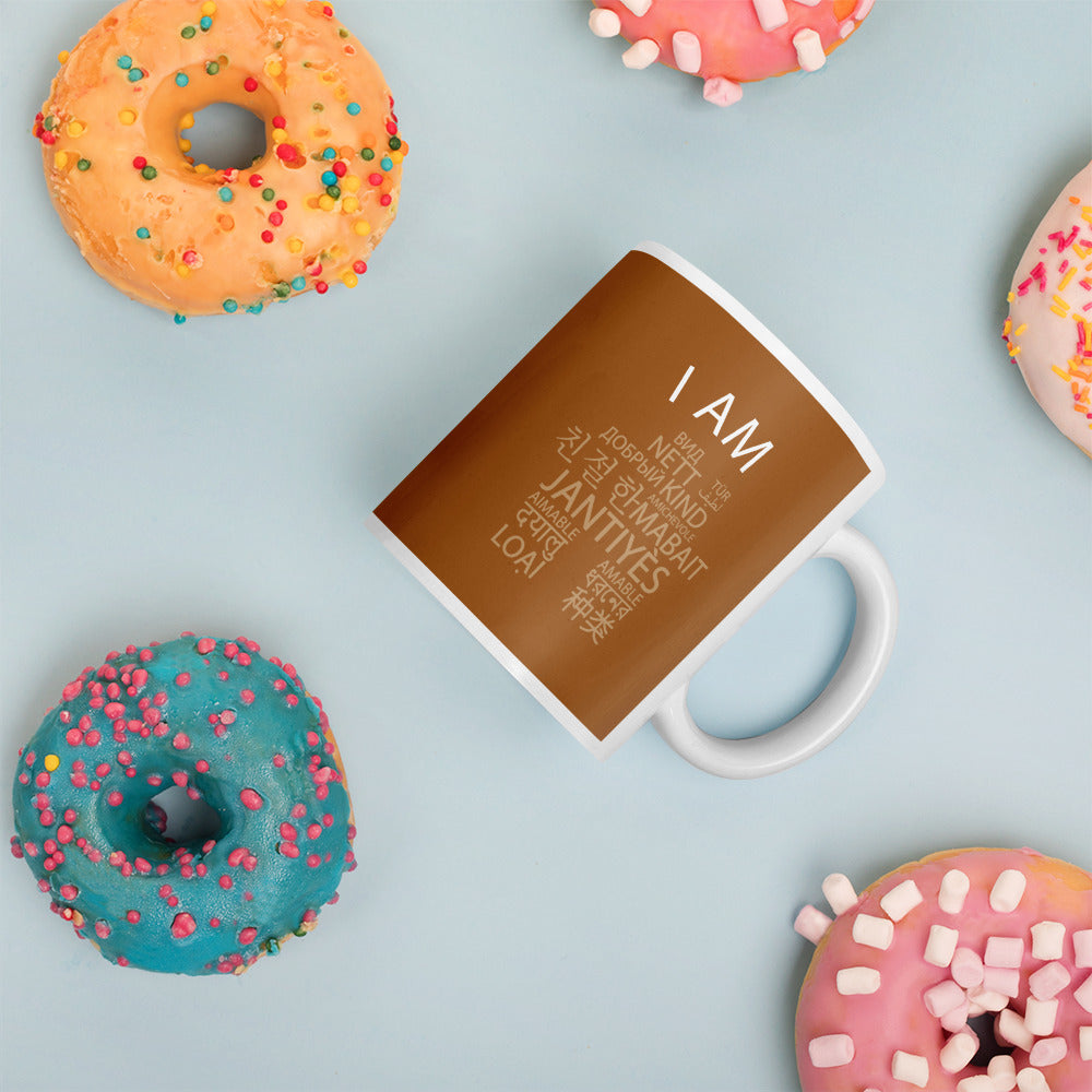 Taza blanca brillante I Am Kind.